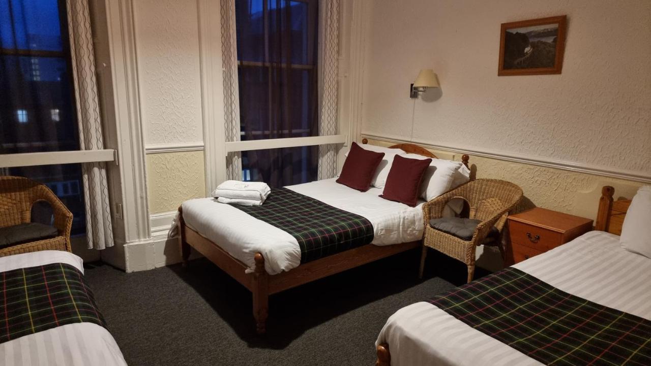 Hampton Court Glasgow