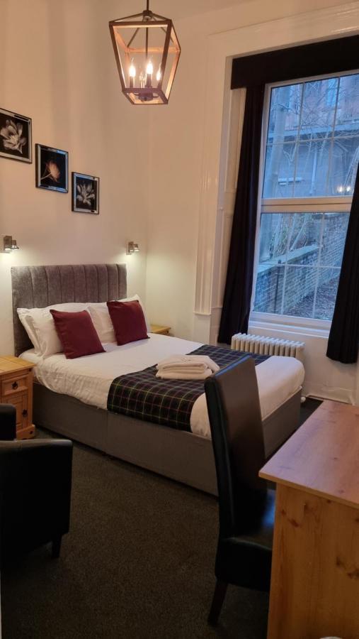 Hampton Court - Centre Gasthuis 3*