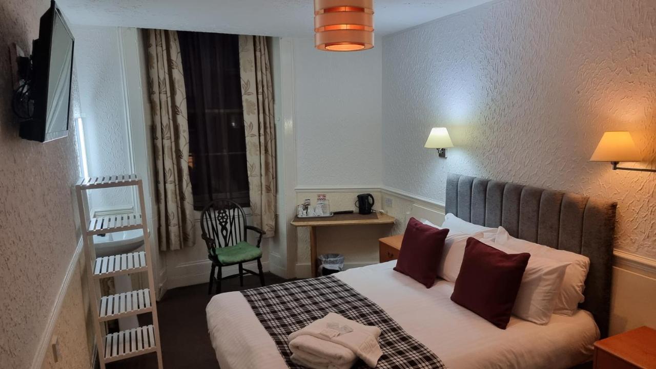 Hampton Court - Centre Gasthuis 3*